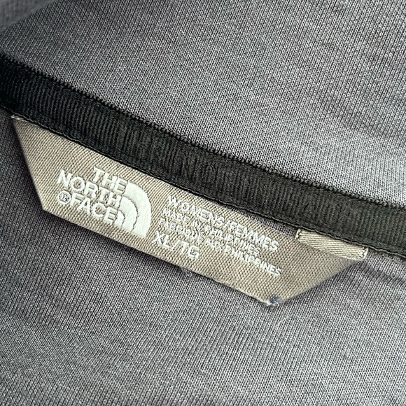 Women’s The North Face Gray Sweater Jacket size XL - Picture 7 of 7